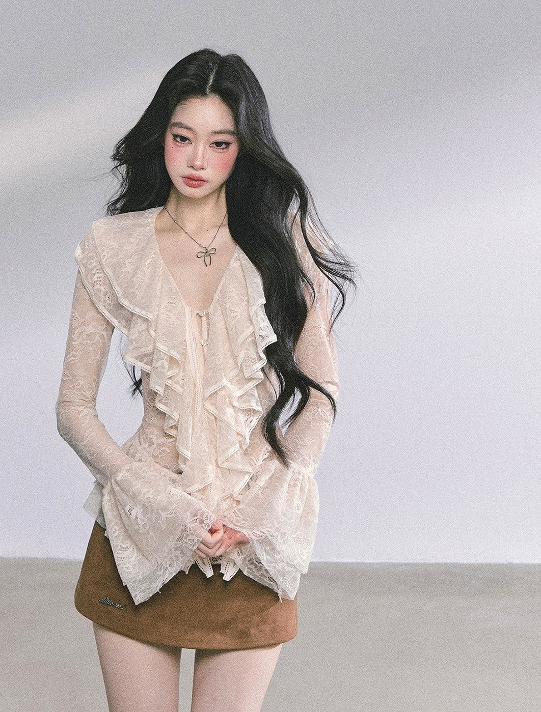 Brown Jacket/Skirt/Hepburn Style Shirt DIA0582