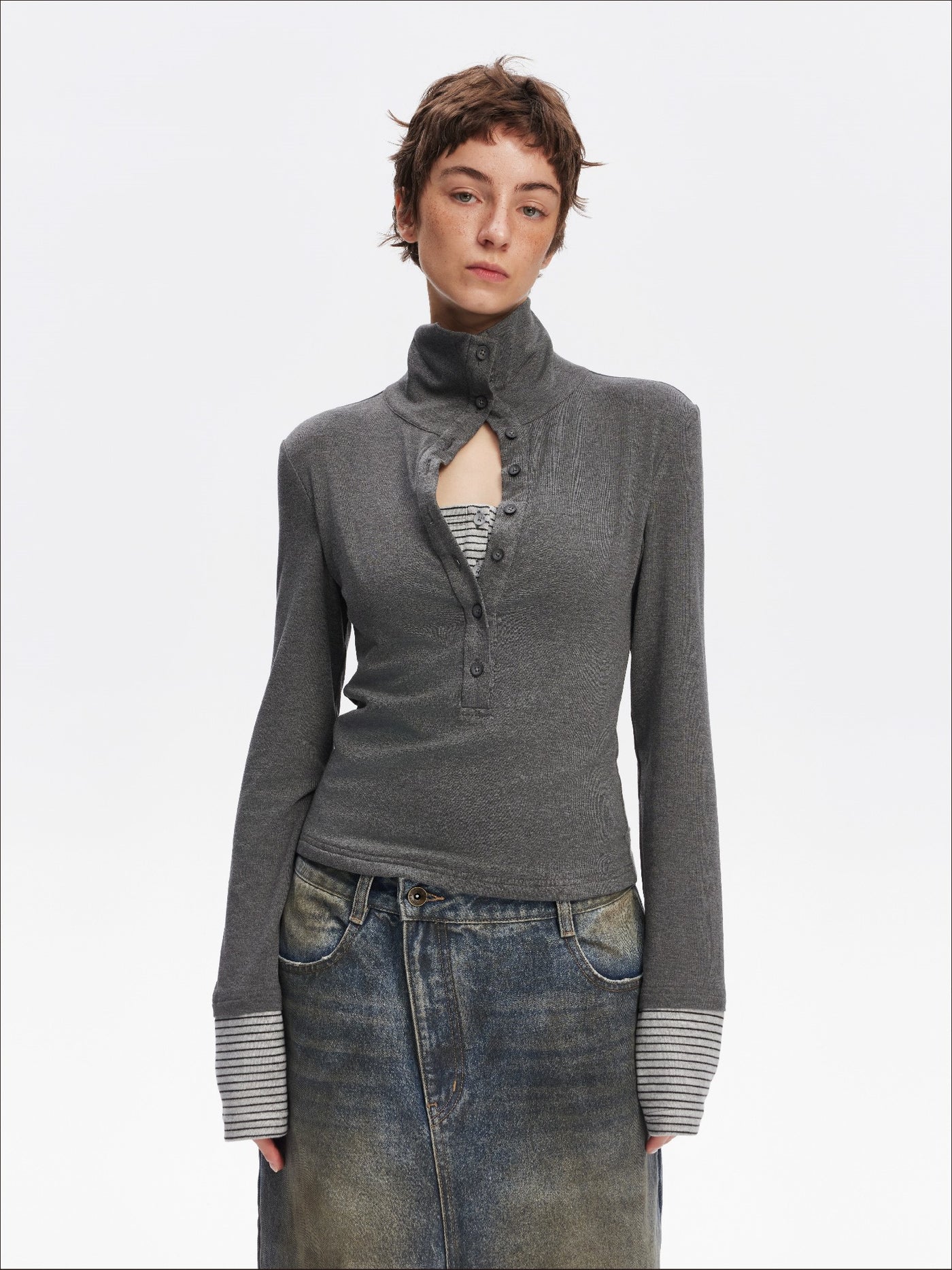 Stand Henley Collar Casual T-shirt SAL0204