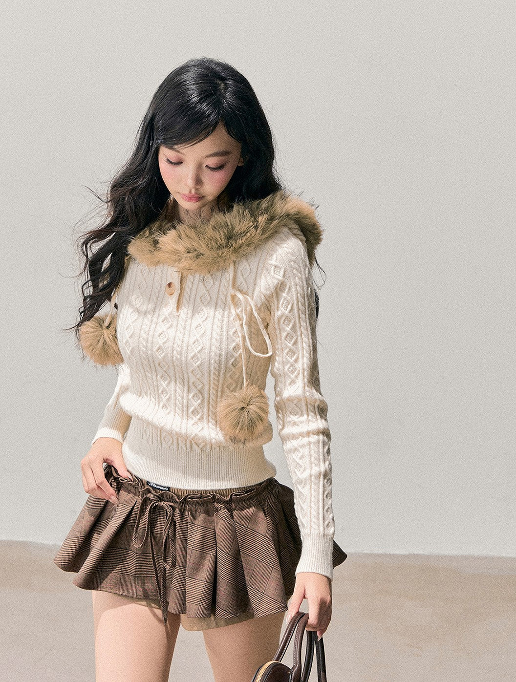 Fur Hooded Cable Knit Sweater DIA0768