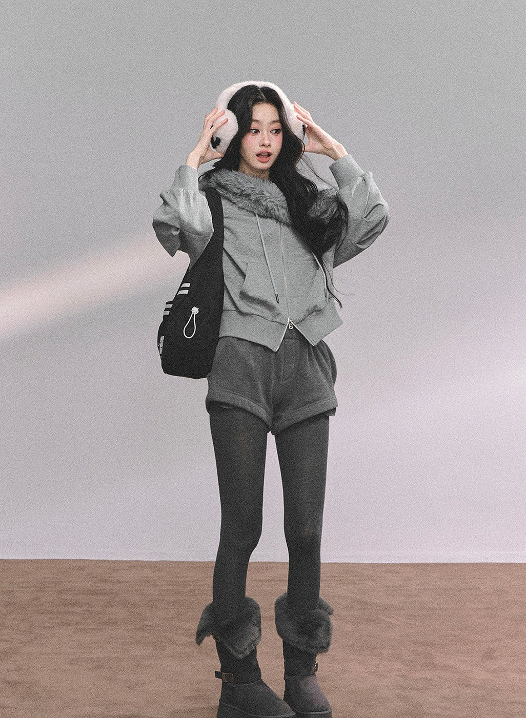 Fur Collar Sweatshirt/Shorts DIA0624