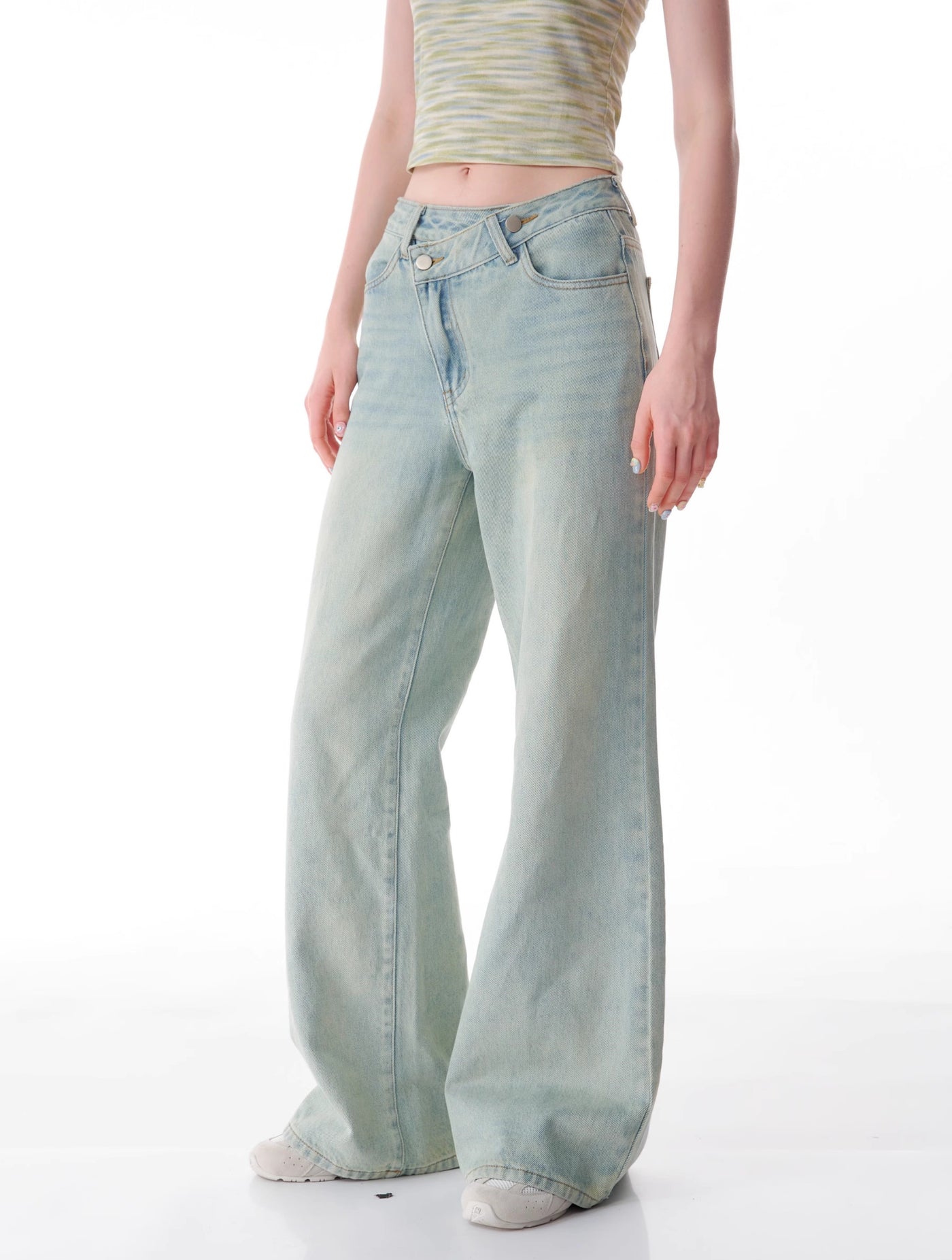 Slanted Waist Slim Flared Wide-leg Jeans ZIZ0134