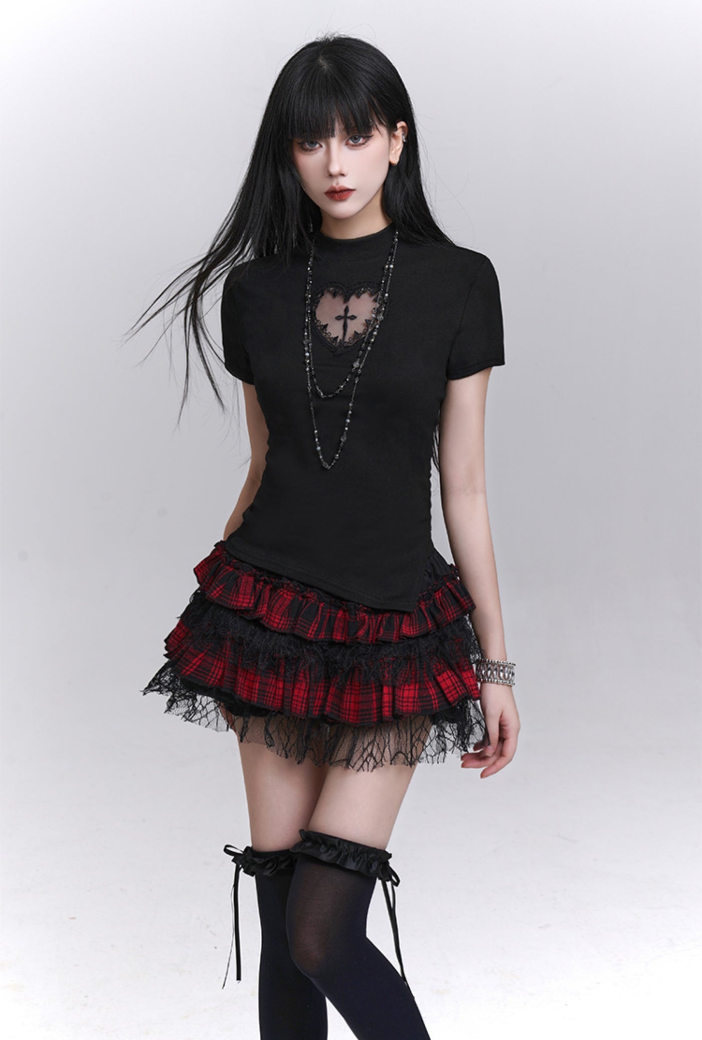 Black Heart Cross Short-sleeved T-shirt LAD0197