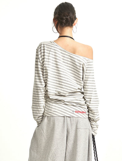 Striped Oblique Shoulder Long-sleeved T-shirt UNC0279