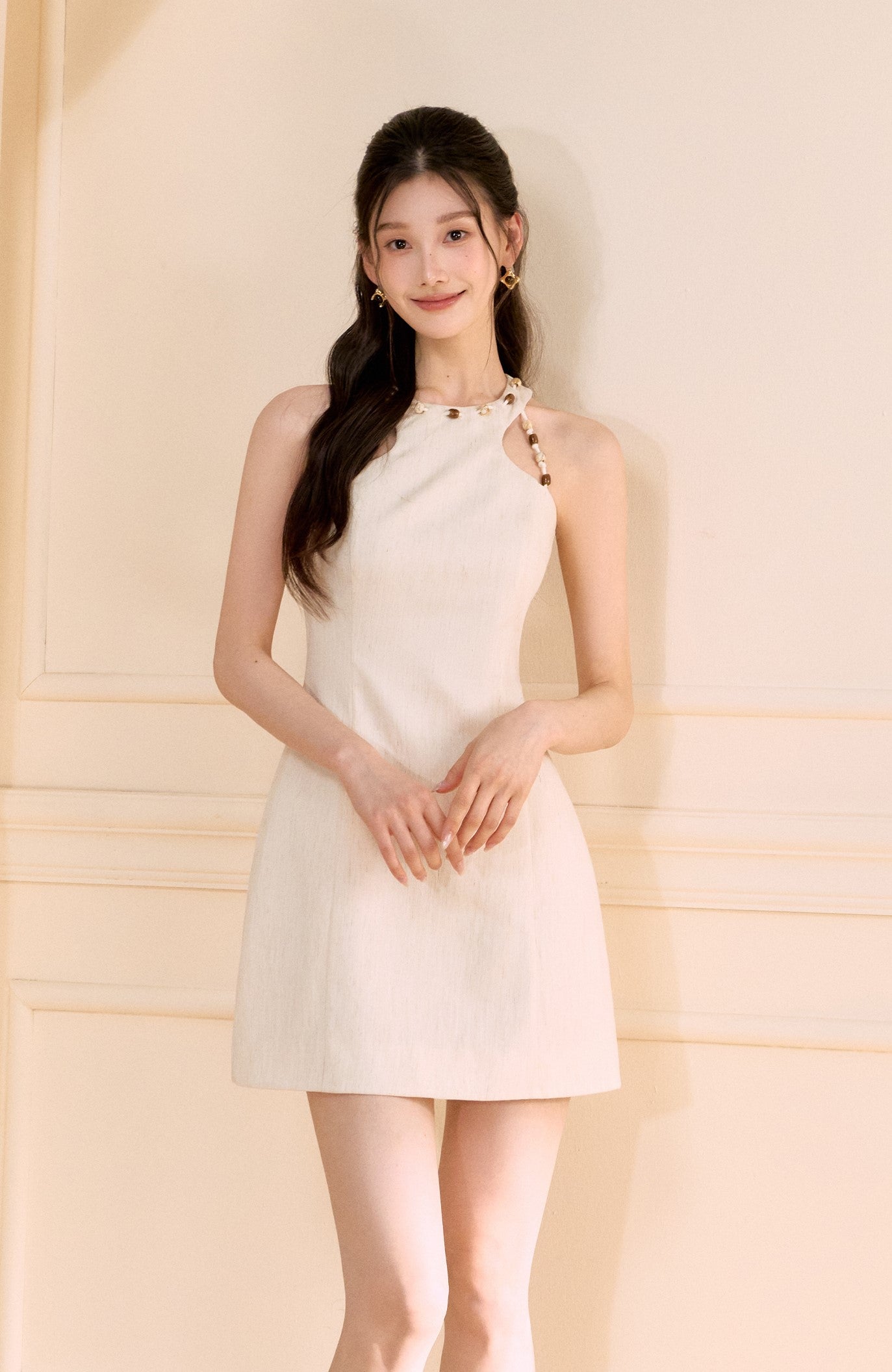 Halter Neck Beaded Linen Short Dress OSH0173