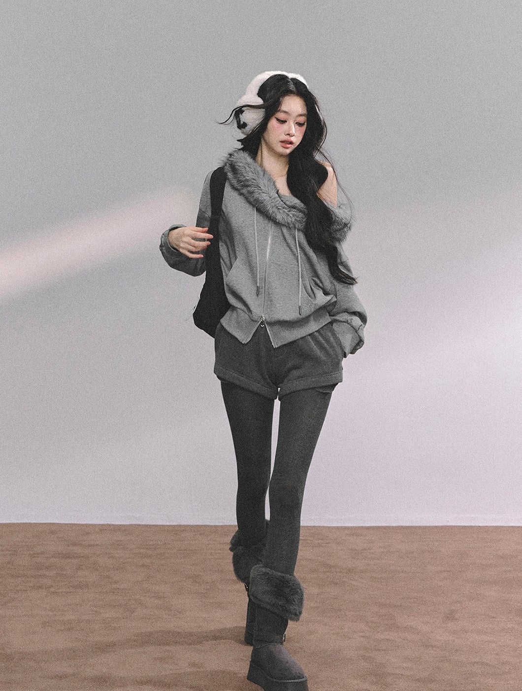 Fur Collar Sweatshirt/Shorts DIA0624