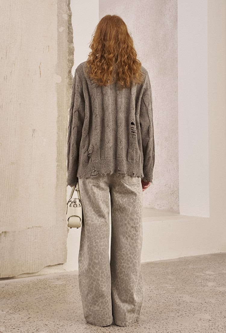 Appliqued Kitten Hollow Cable Sweater DID0235