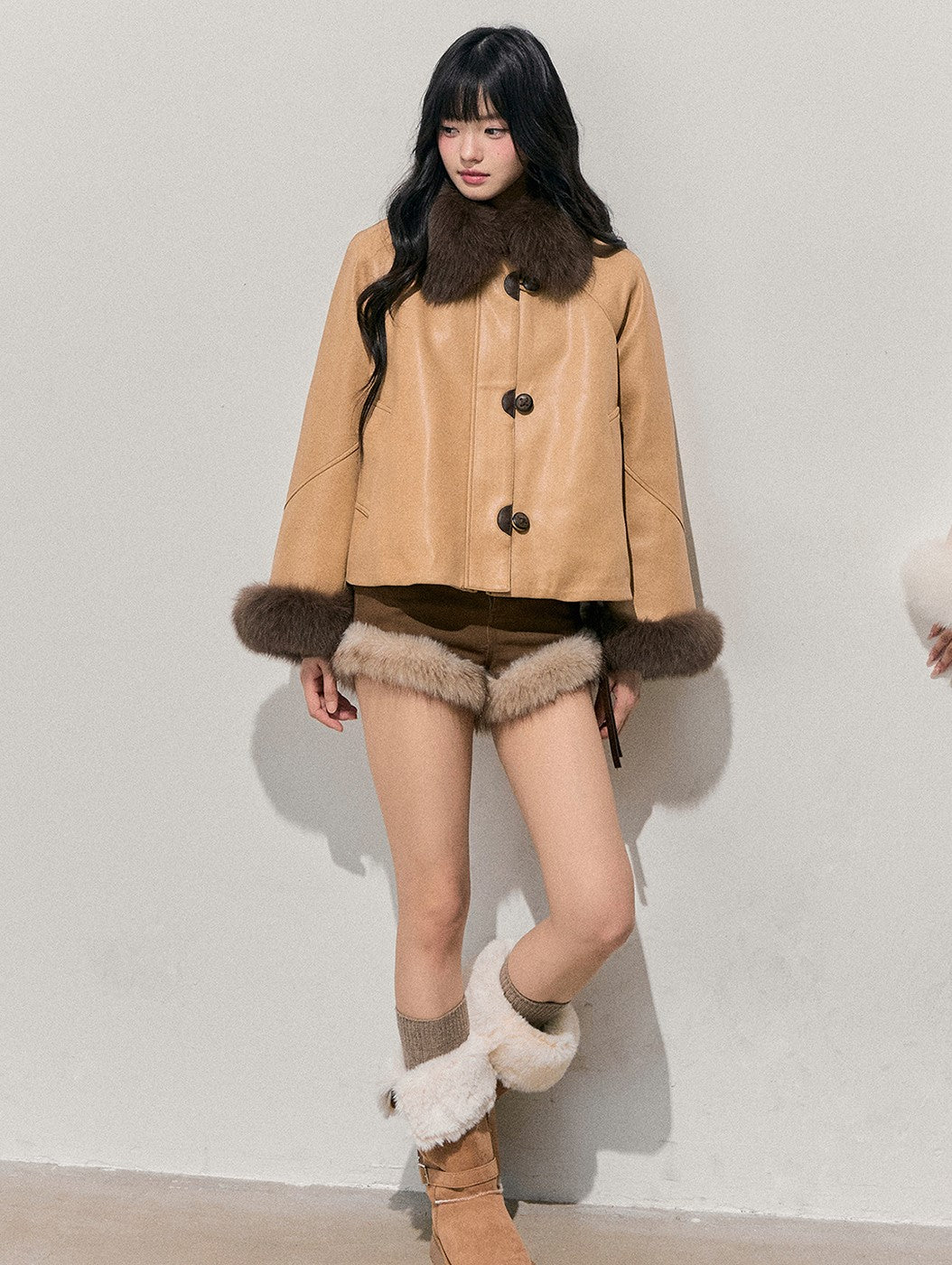 Fur Collar Plush Coat DIA0770