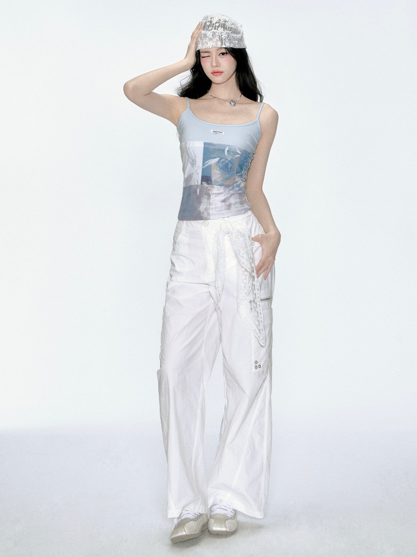 Pictorial Print Slimming Camisole FRA0356