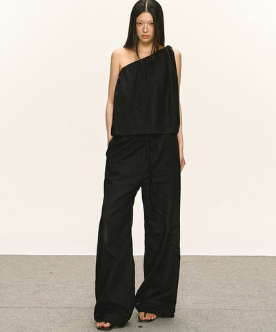 Niche Oblique Shoulder Sleeveless Top ANA0037