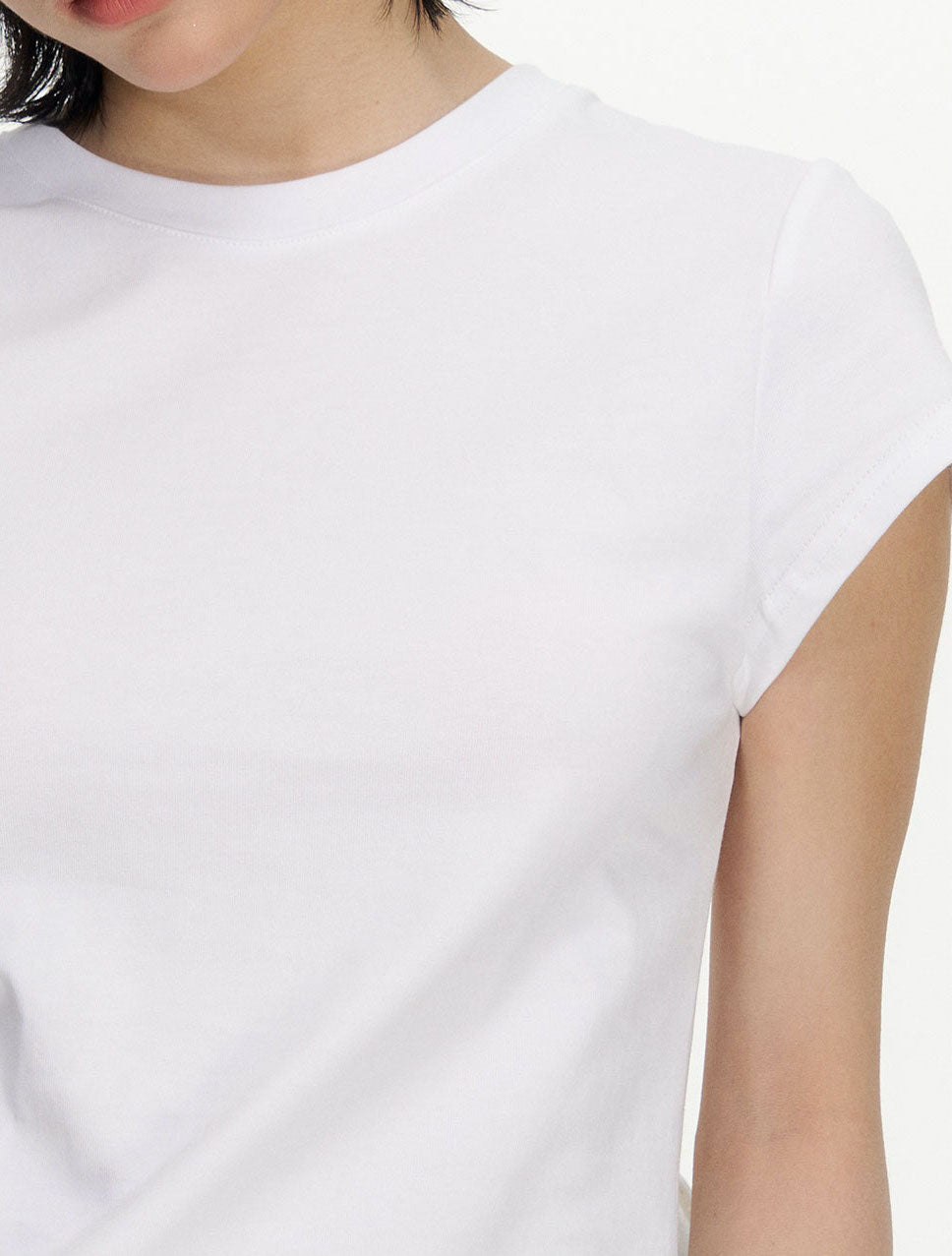 Back Wings Hollow T-shirt NEC0203