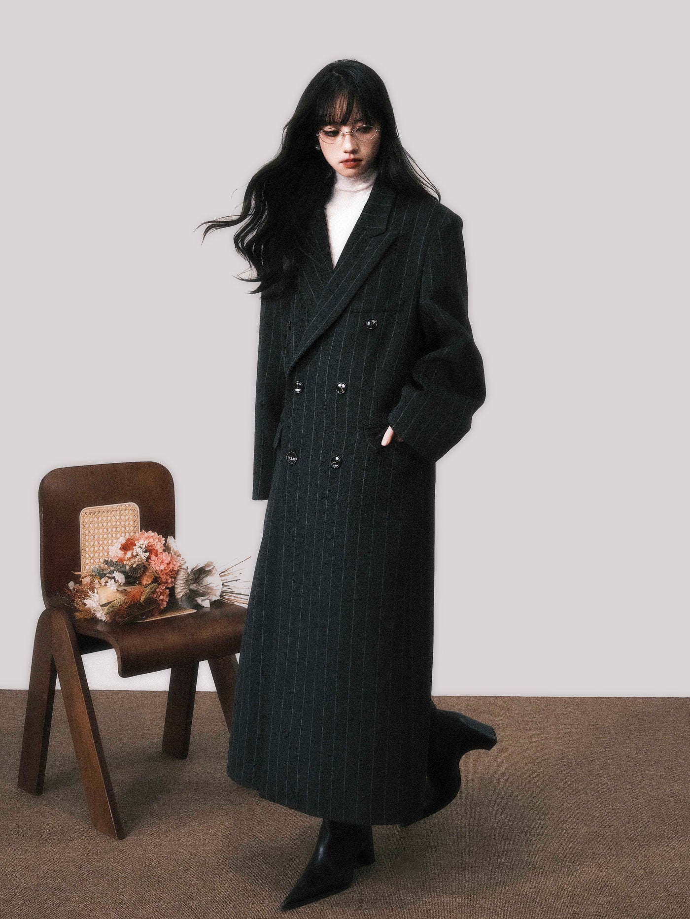 High-intelligence Dark Gray Vertical Stripes Double-breasted Long Coat LUL0104