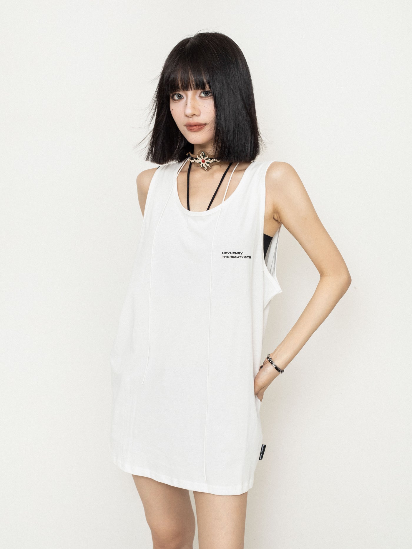 Simple Loose Casual Sleeveless Top ZER0218