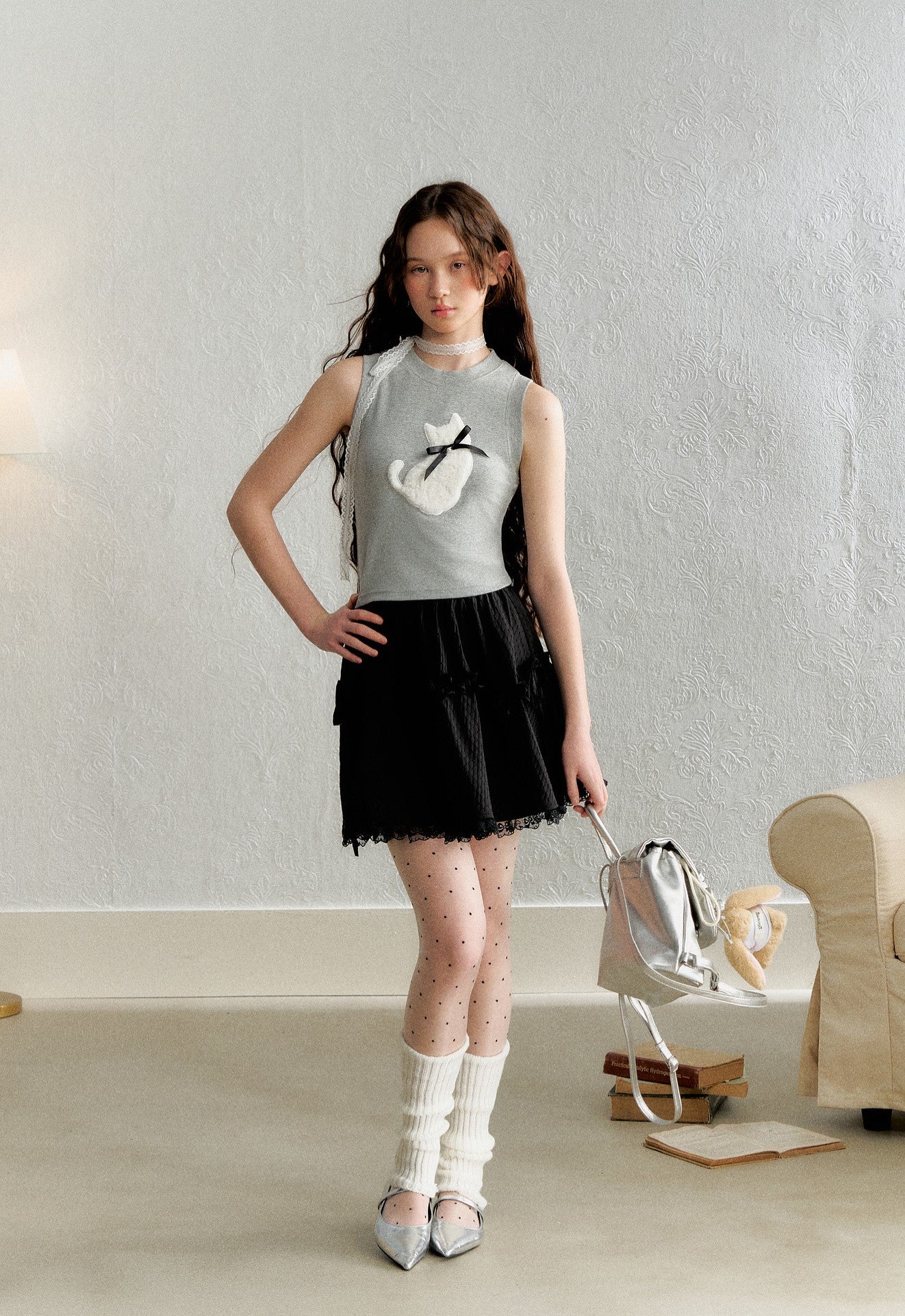 Cat Embroidery Round Neck Knitted Sleeveless Top AYF0048