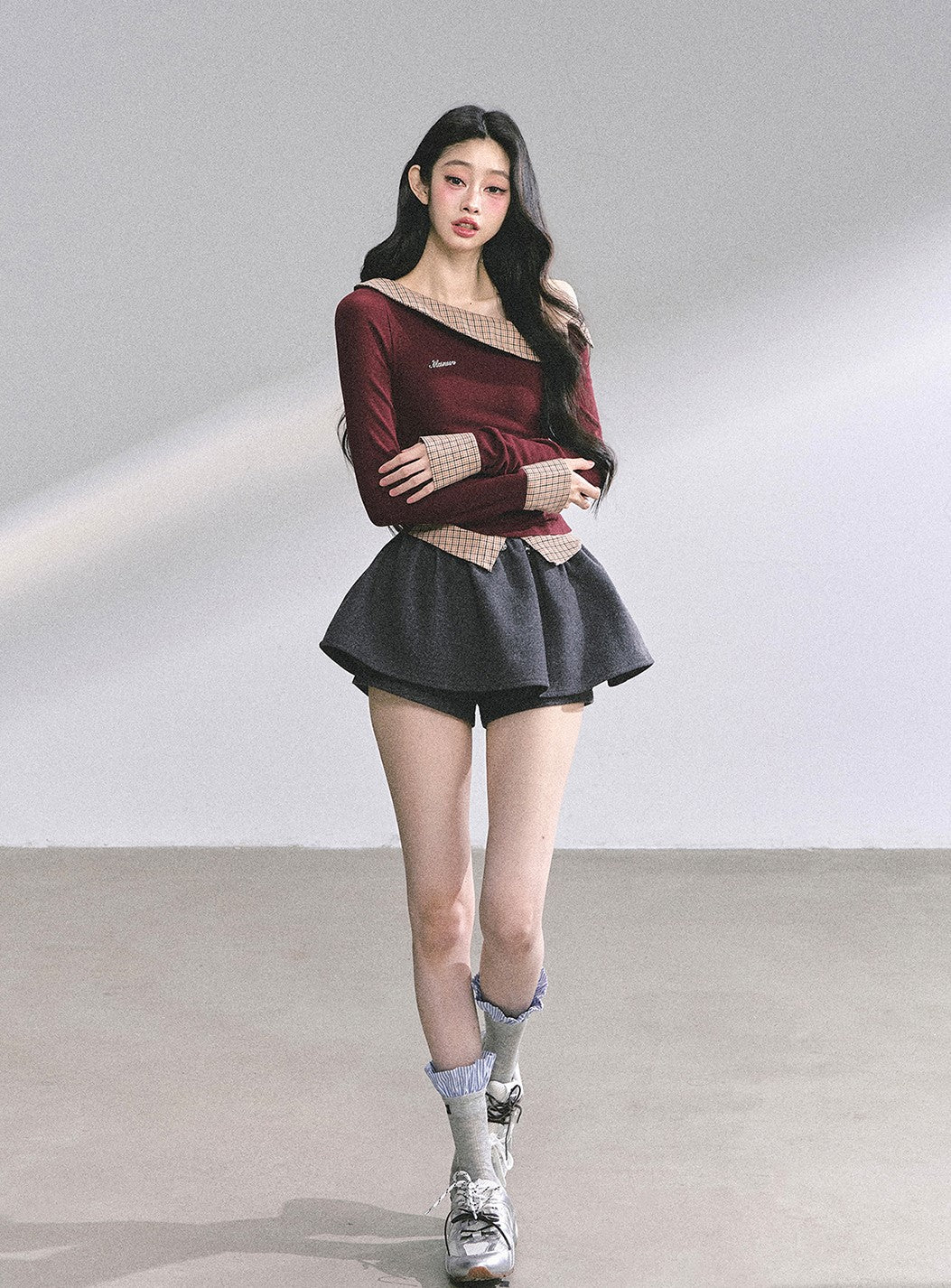 Fake Two-Piece Off-Shoulder Plaid T-Shirt DIA0575