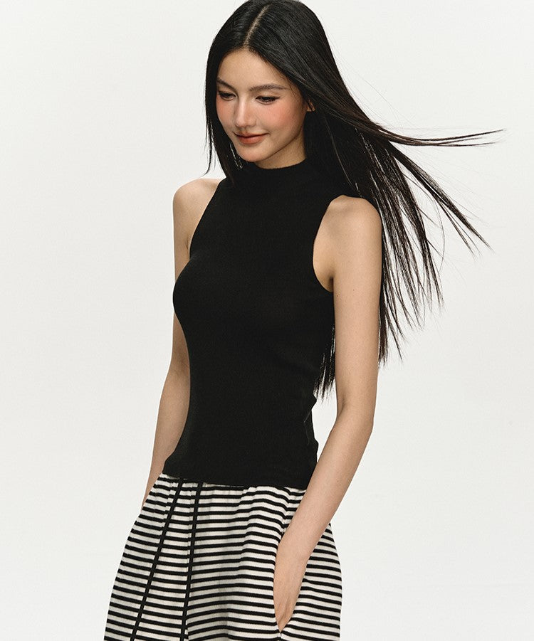 Mid-neck Knitted Sleeveless Top ANA0018