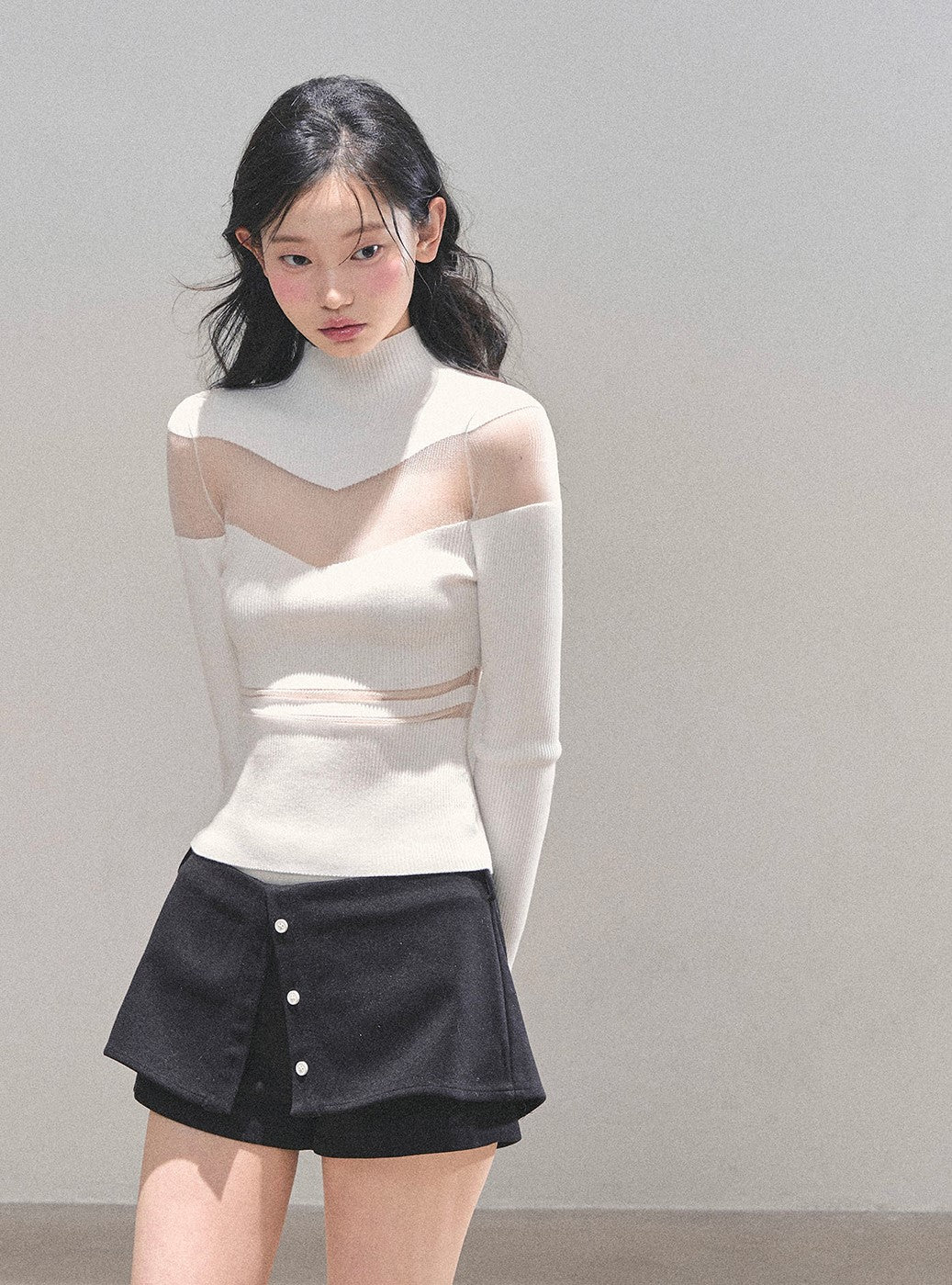 See-through High Neck Slim Sweater DIA0700