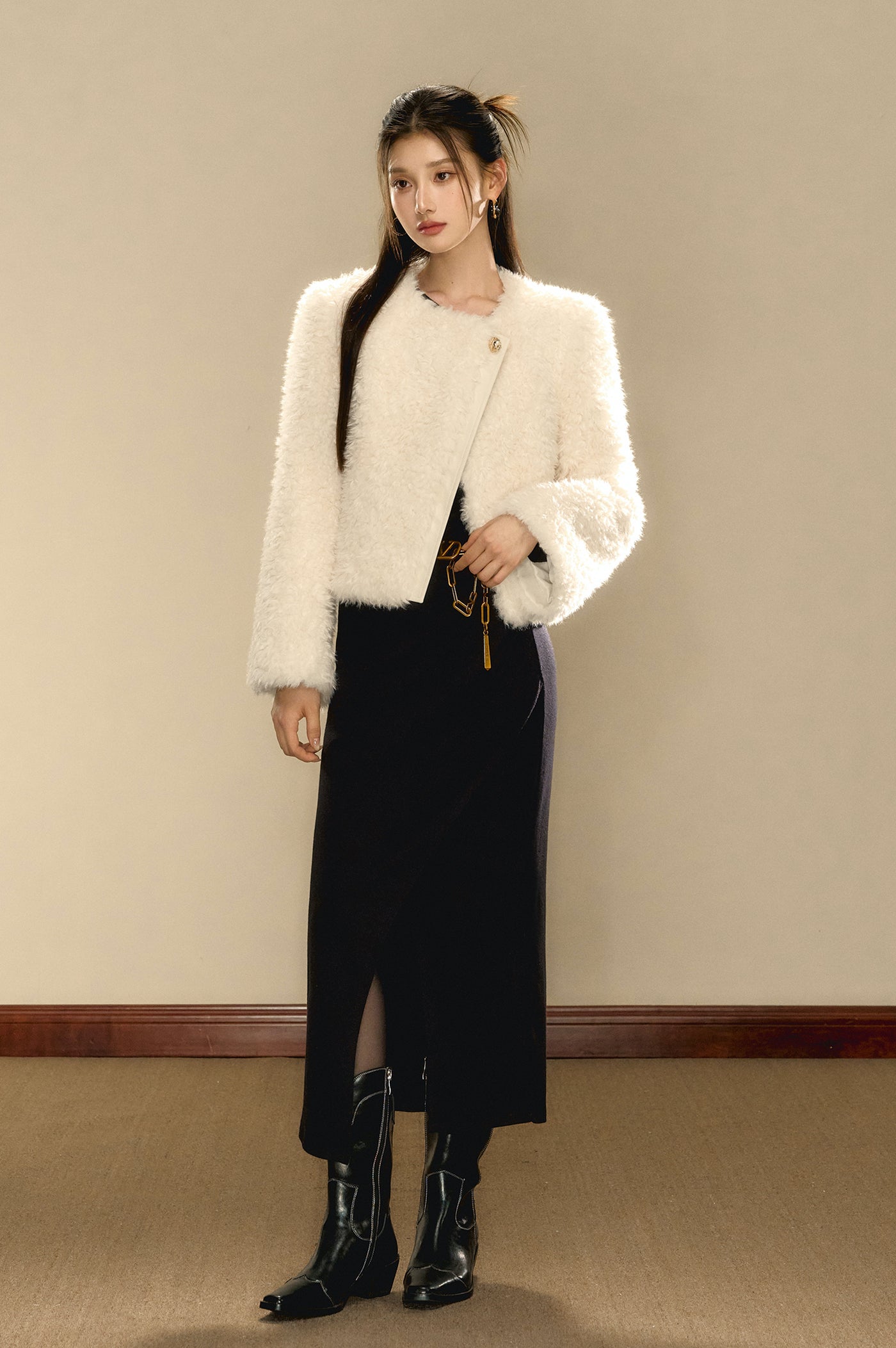 Eco-friendly Fur Asymmetrical Warm Iimitation Lambswool Short Jacket OSH0095