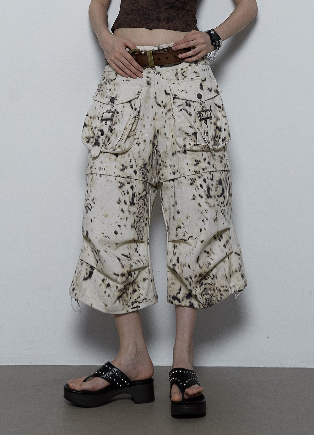 Wasteland Style Loose Leopard Print Two-wear Cropped Pants NOR0079