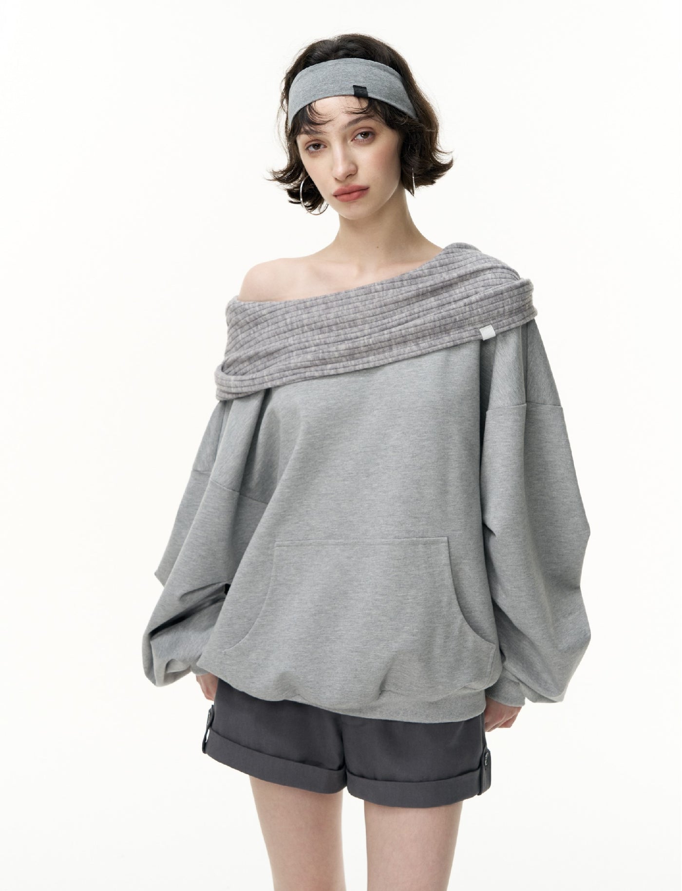 Off-Shoulder Loose Hooded Sweatshirt SAL0190