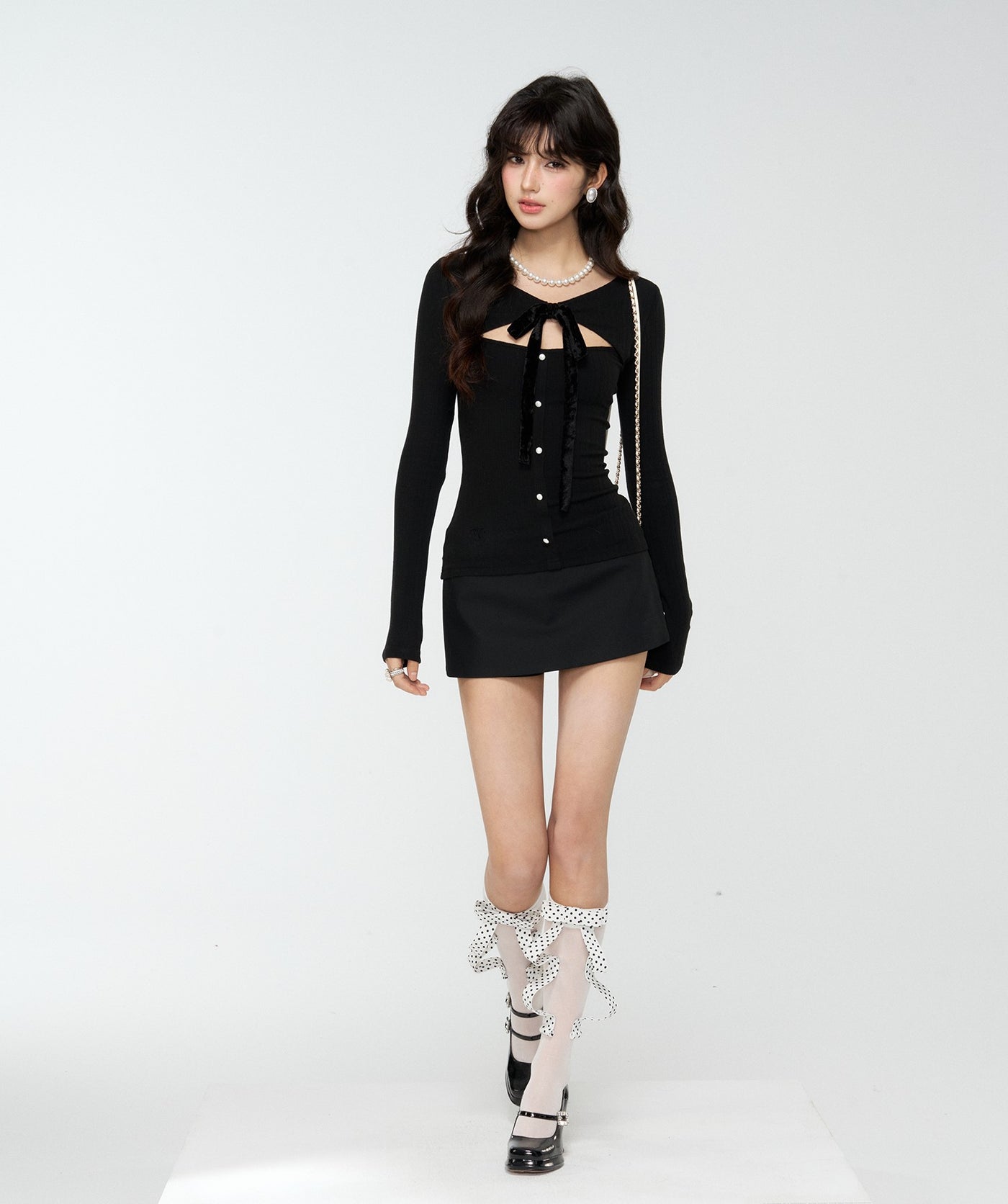 Black Hollow-Out Bow Sweater 4MU0183