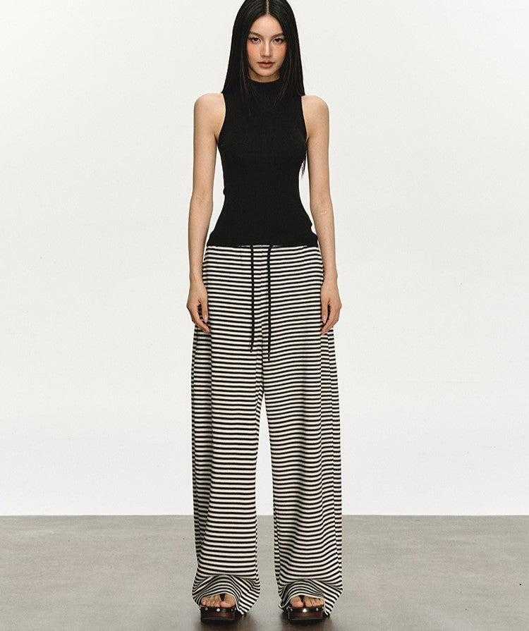 Mid-neck Knitted Sleeveless Top ANA0018