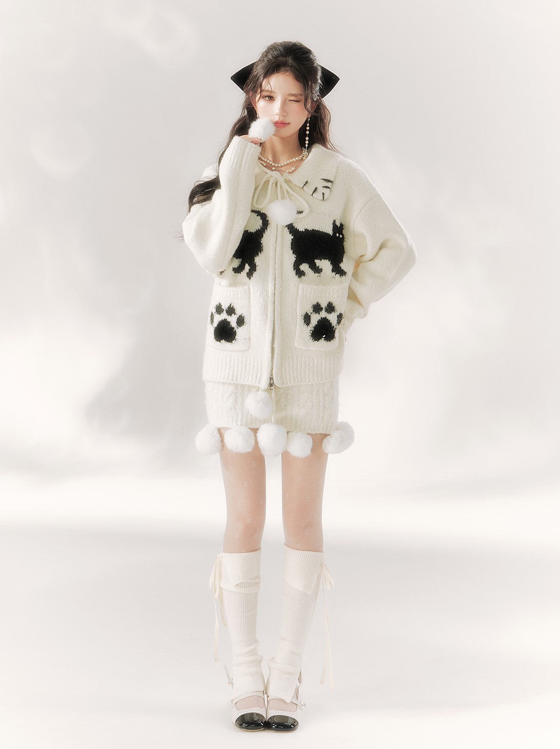 Cat Designe Ball Decorated Sweater Cardigan/Skirt BBB0100