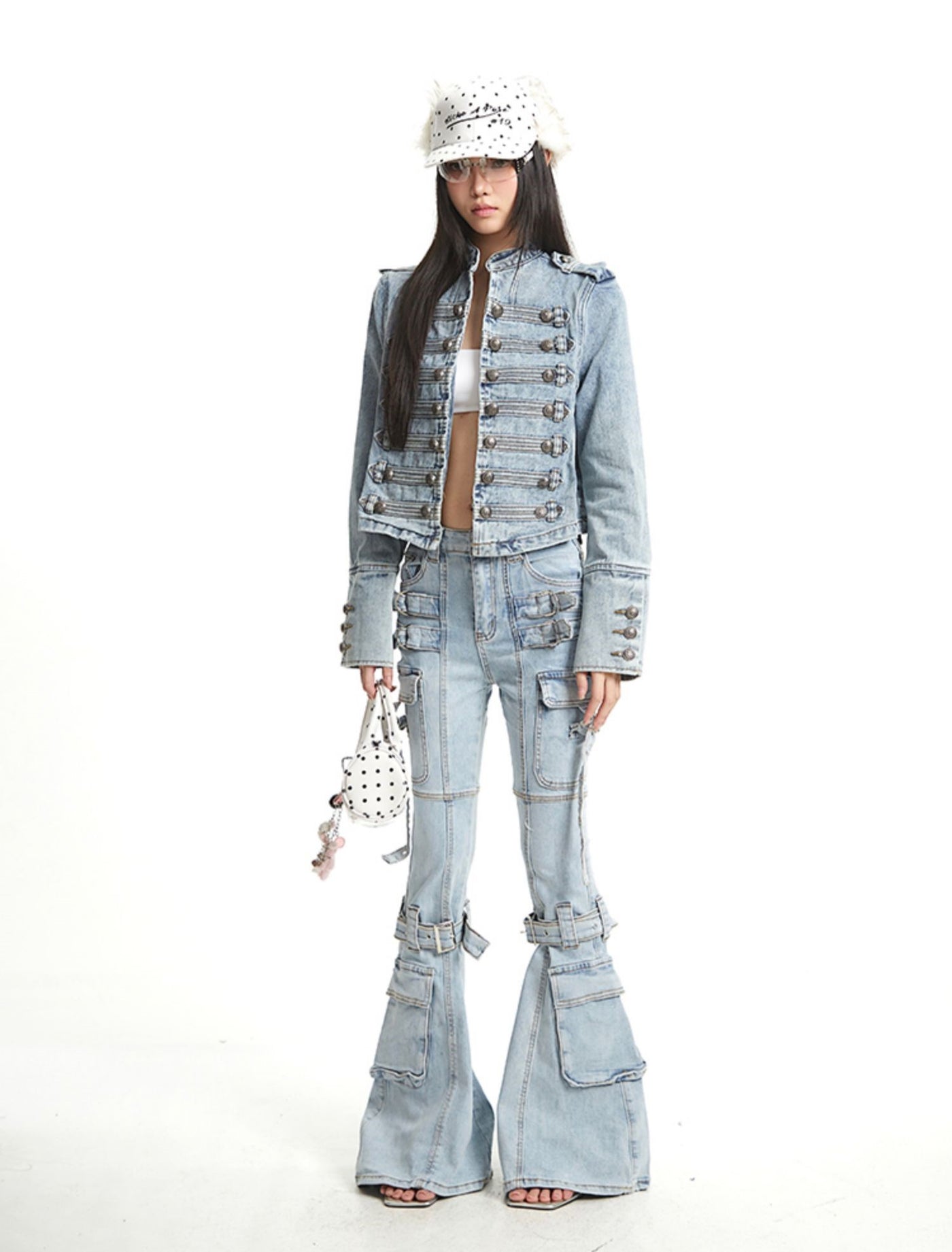 Slim Distressed Flared Jeans UNC0269