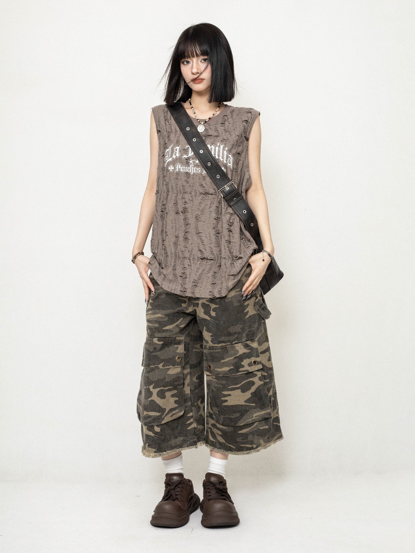 Retro Hole Wasteland Style Loose Sleeveless Top ZER0233