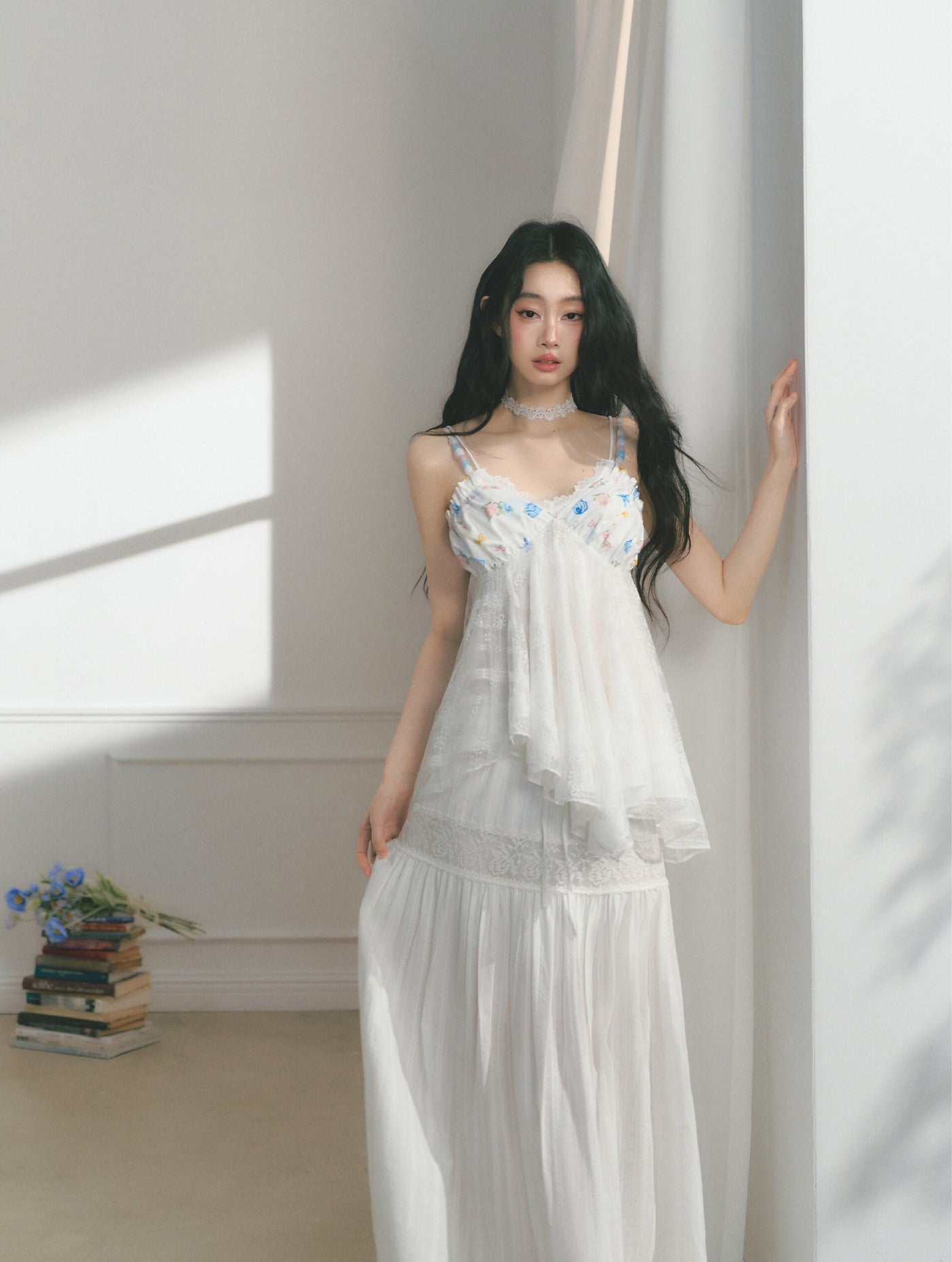 White Flower Printed Lace Camisole SAL0177