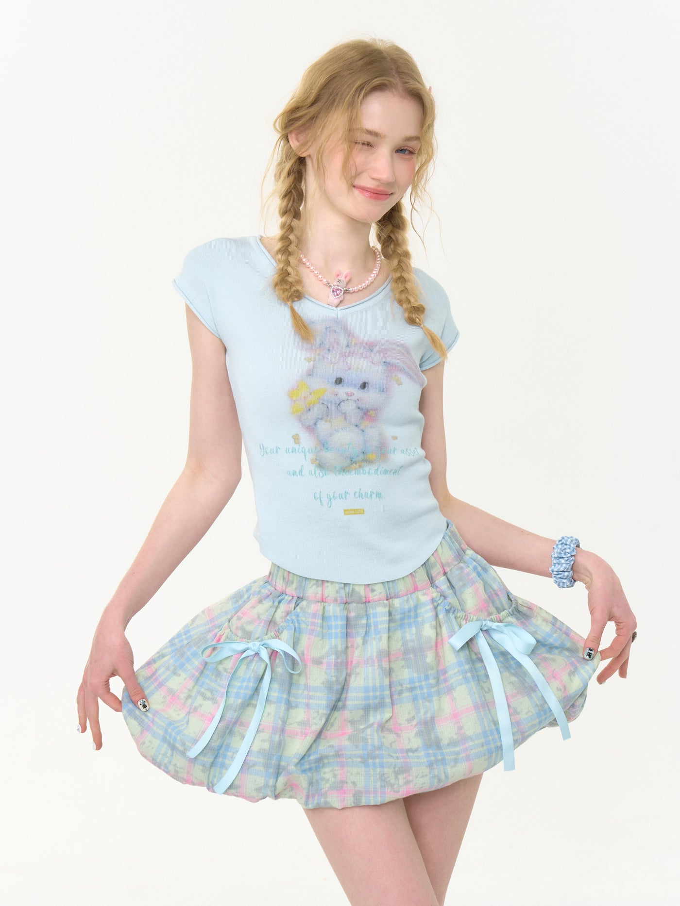 Rabbit Print V-neck T-shirt ZIZ0254