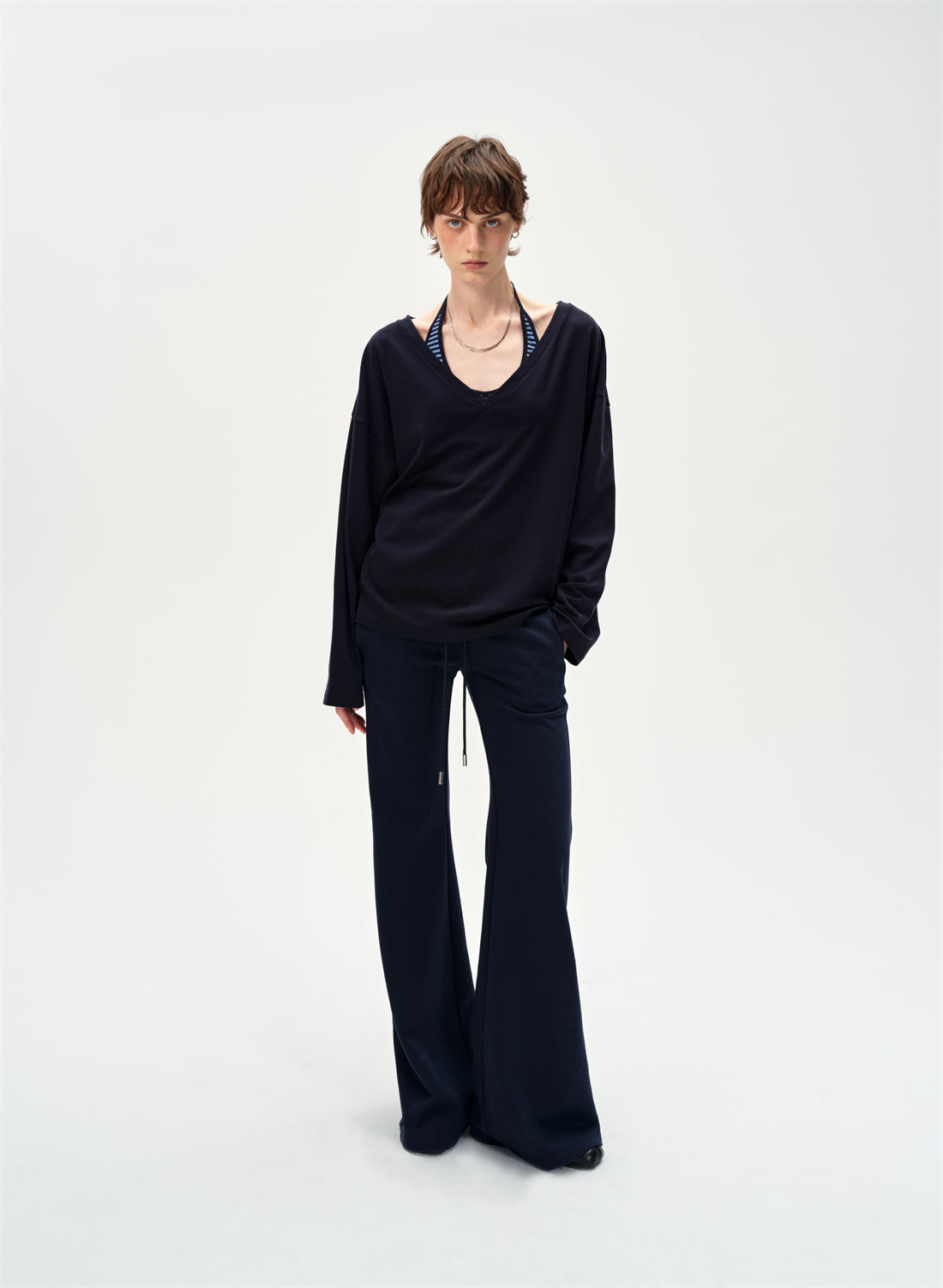 Lazy Off-shoulder Long-sleeved T-shirt CUR0250