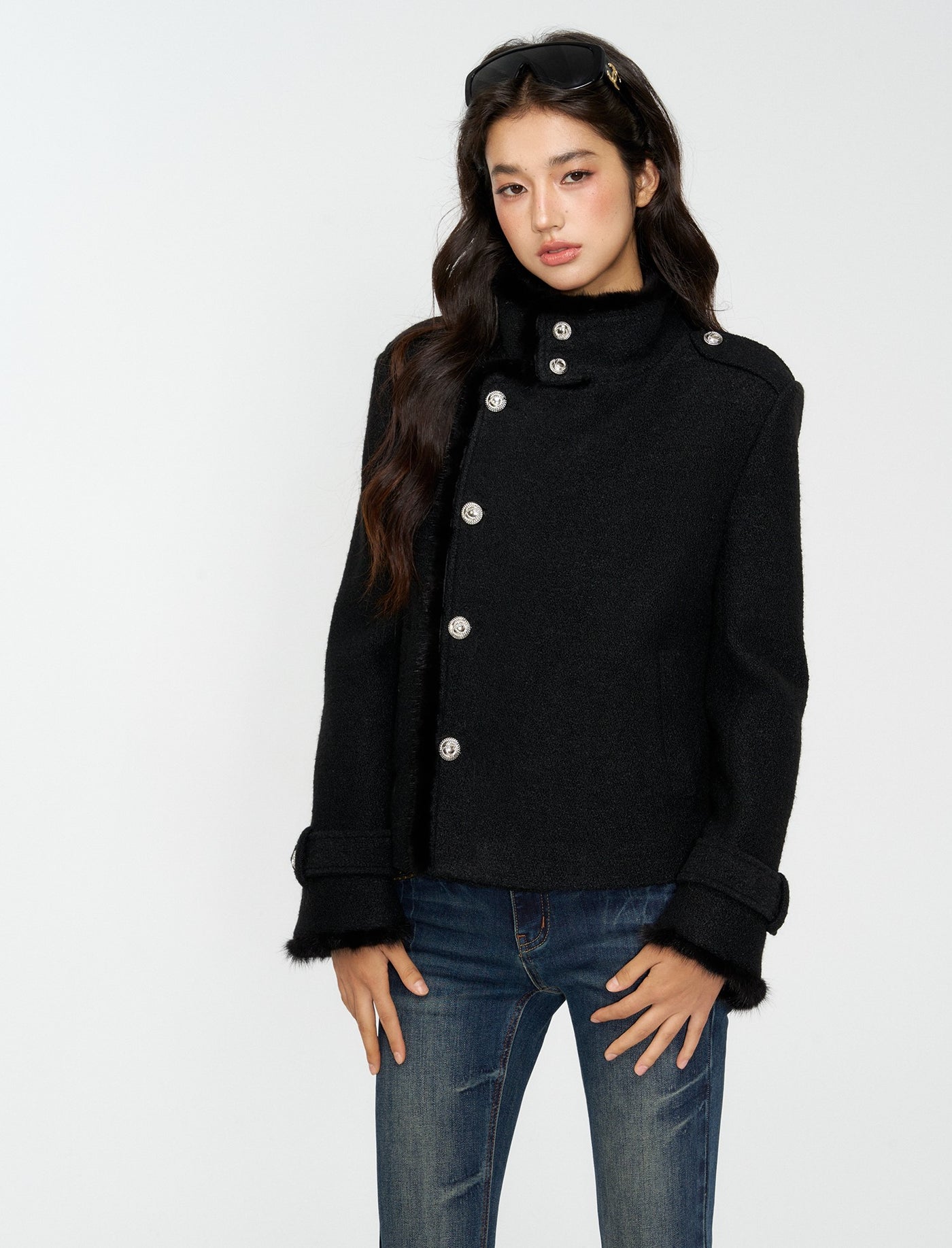 Black Furry High-Neck Short Jacket/Scarf 4MU0165