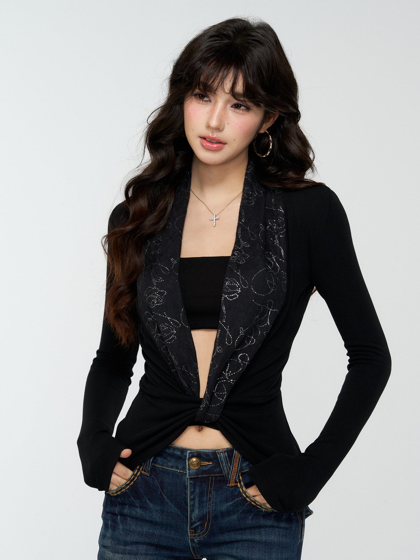 Large V-neck Slim Long Sleeve T-shirt+Tube Top 4MU0178