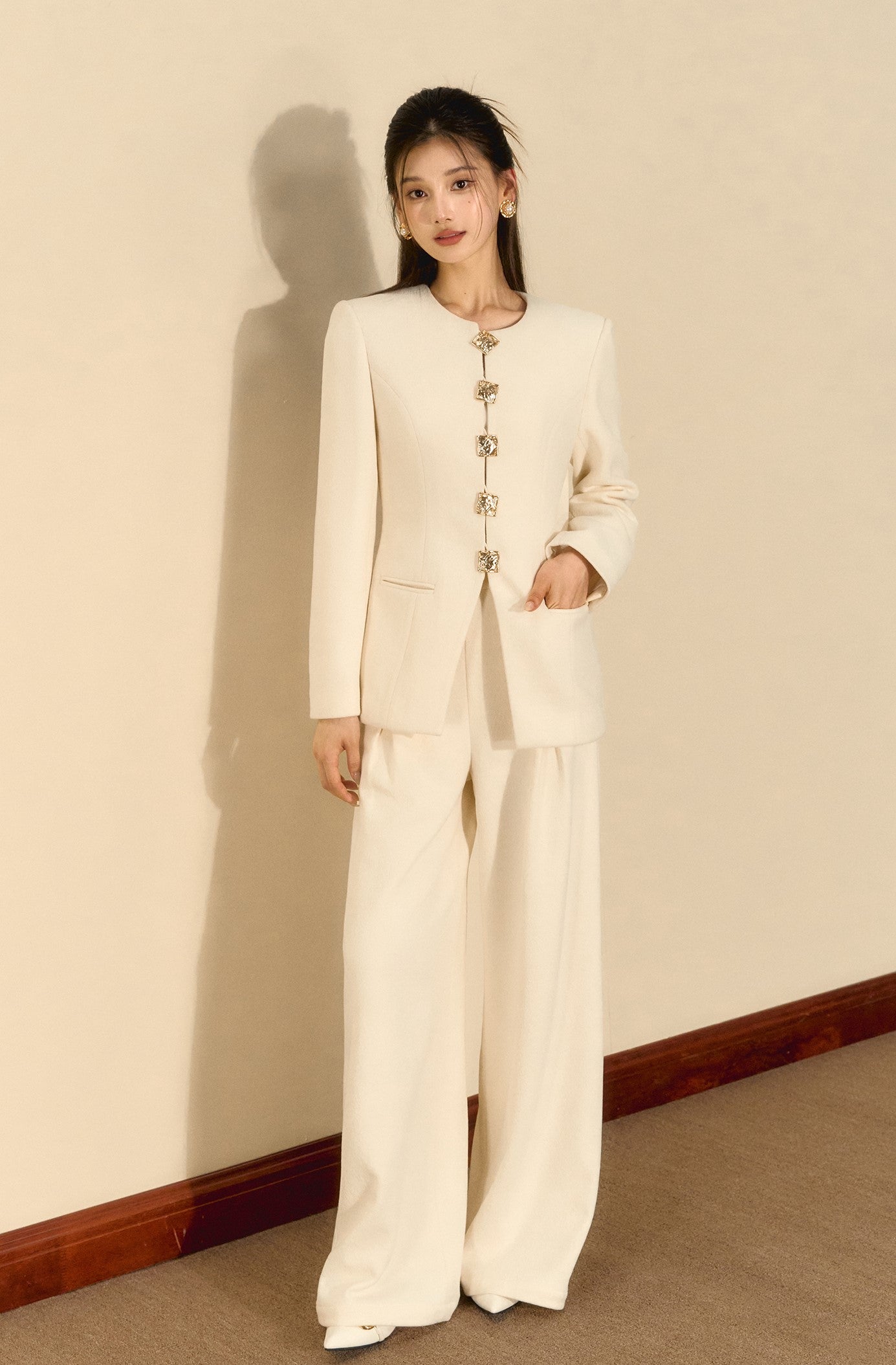 White Slimming Fashionable Square Button Jacket OSH0076