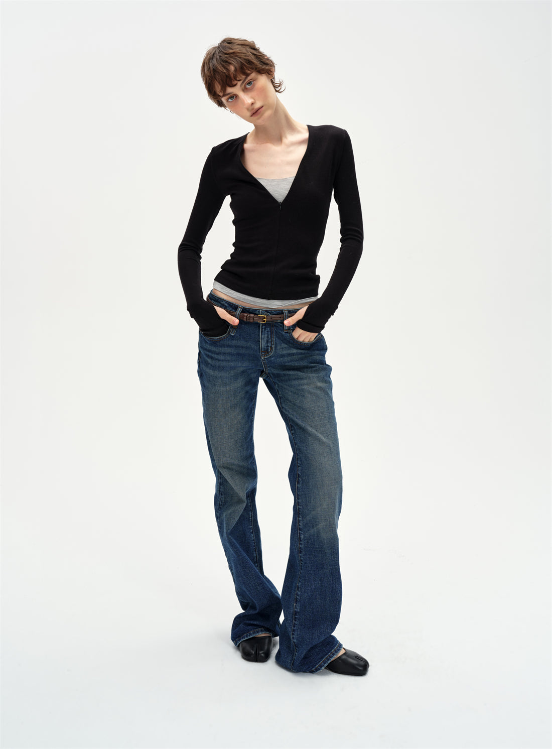 Slim Fit V-Neck Faux Two-Piece T-Shirt CUR0261