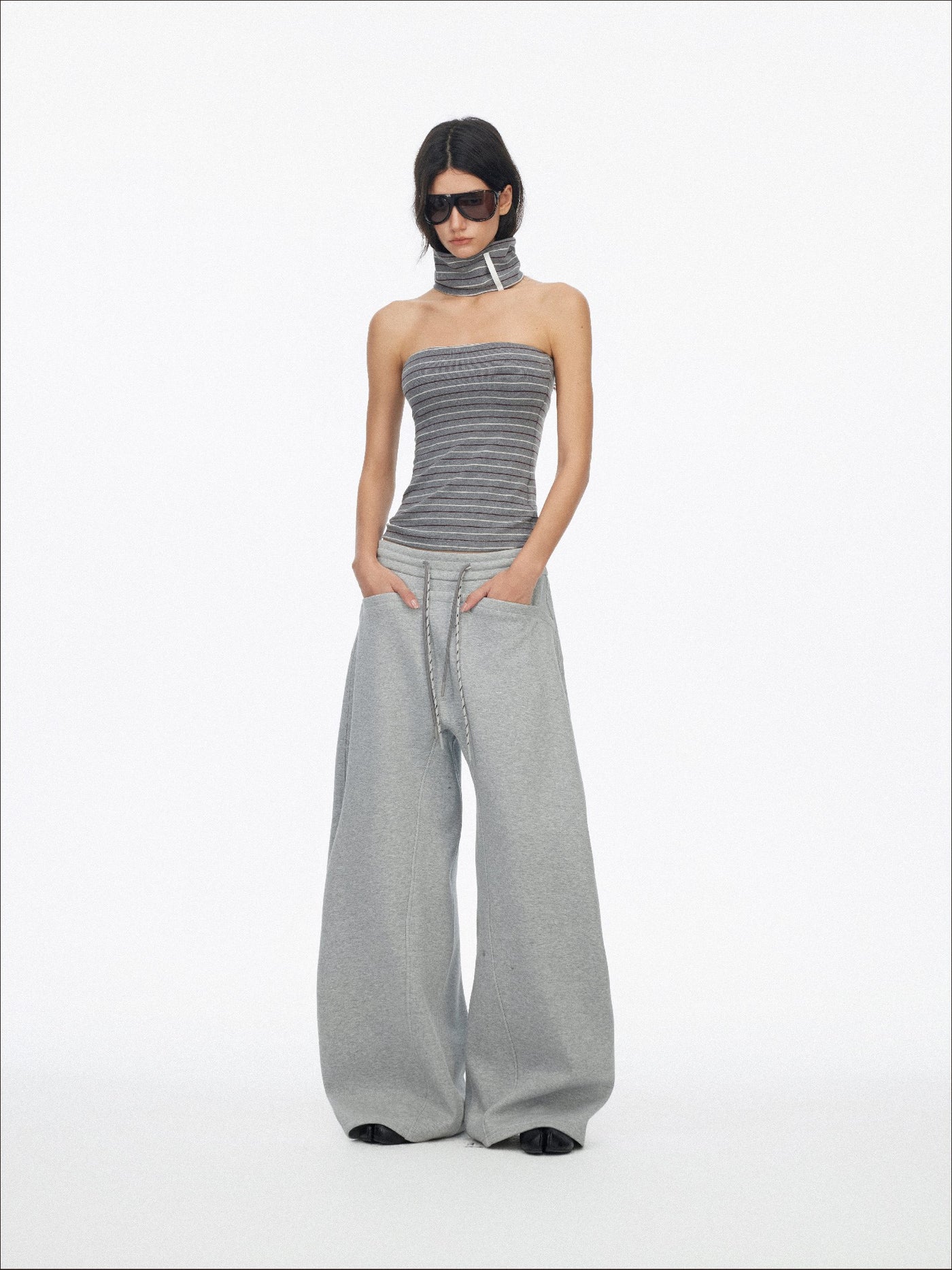 Classic Wide-Leg Drawstring Sweatpants SAL0197