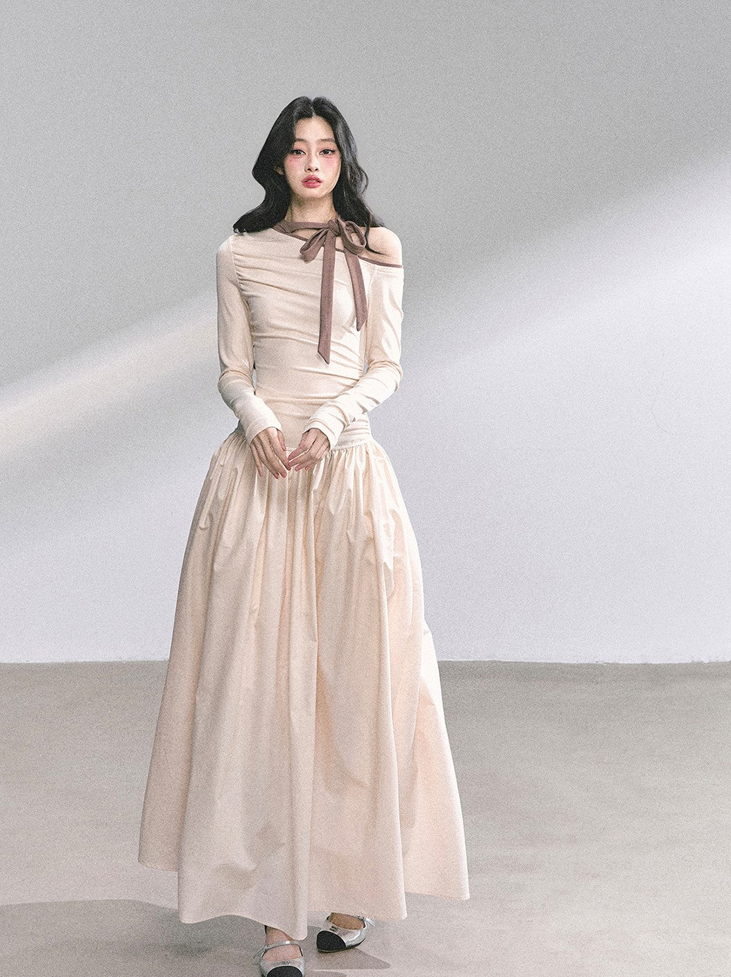 Off-shoulder Waist Slim Bow Dress DIA0574