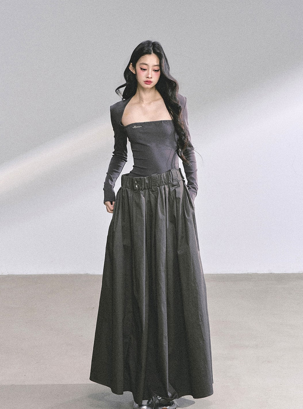 Hepburn Style Long-sleeved Dress DIA0559