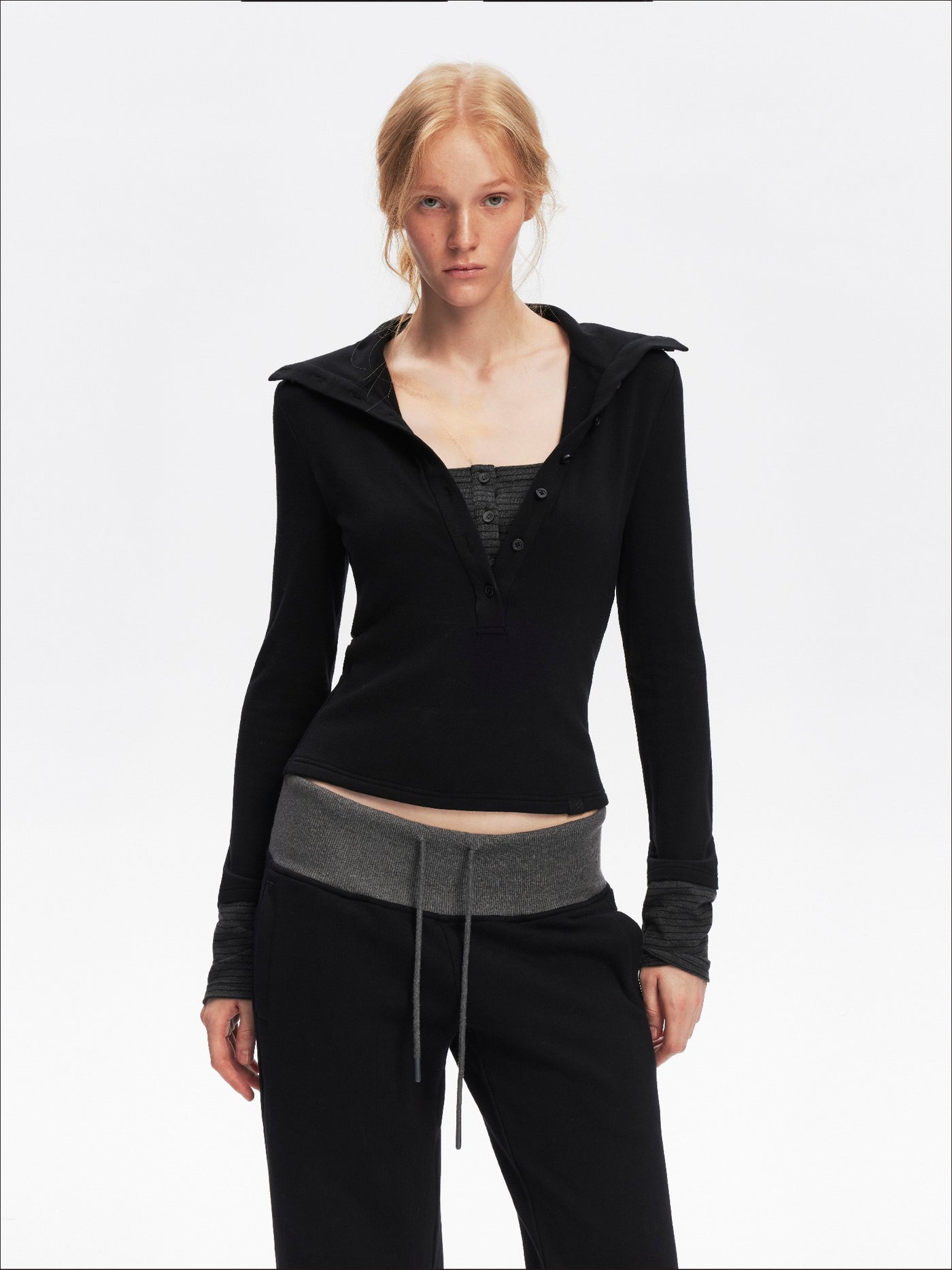 Stand Henley Collar Casual T-shirt SAL0204