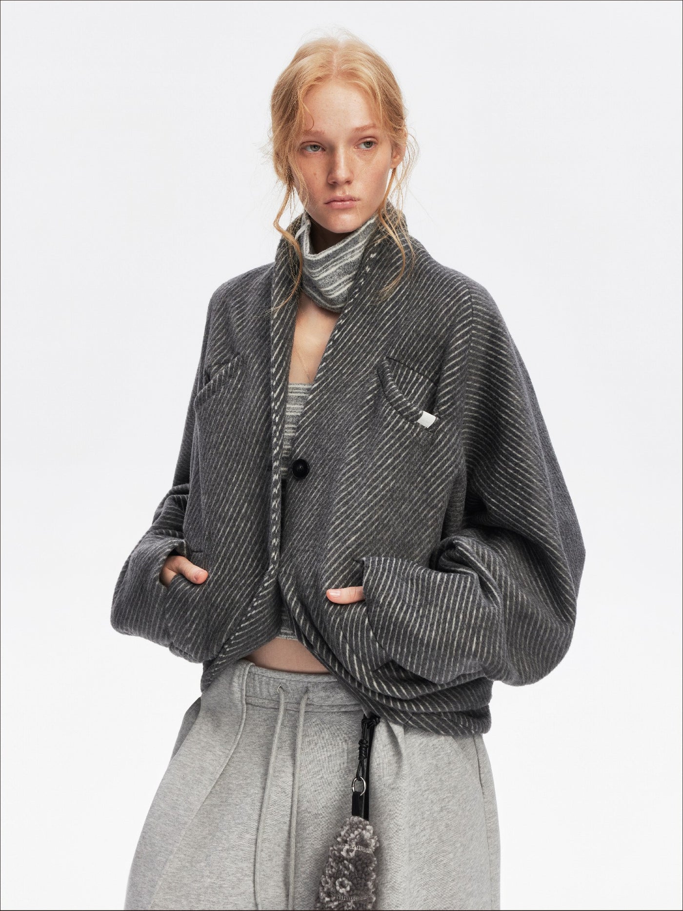 Drop-shoulder Batwing Sleeve Jacket SAL0191