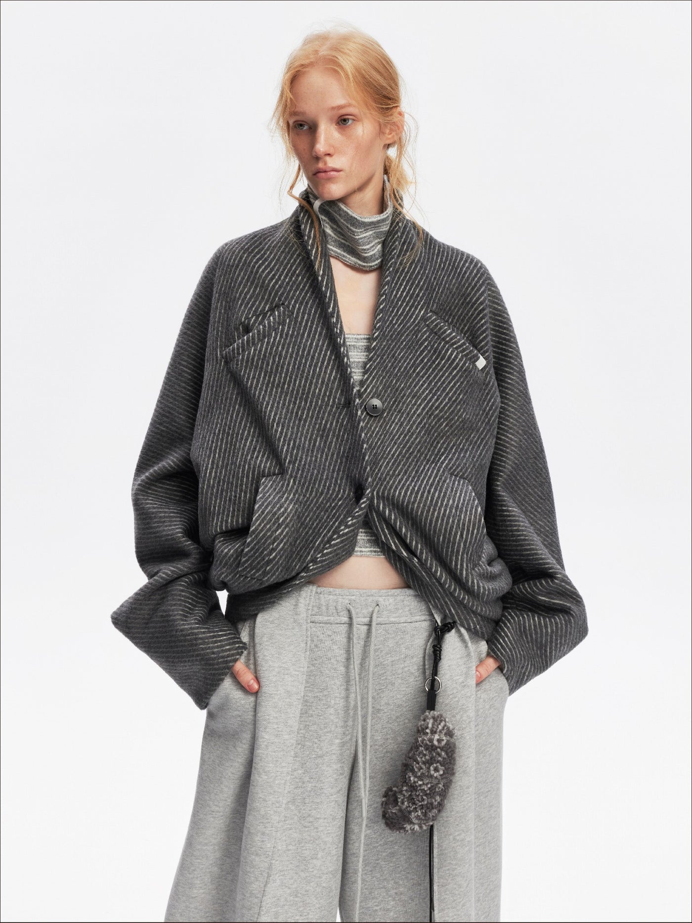 Drop-shoulder Batwing Sleeve Jacket SAL0191