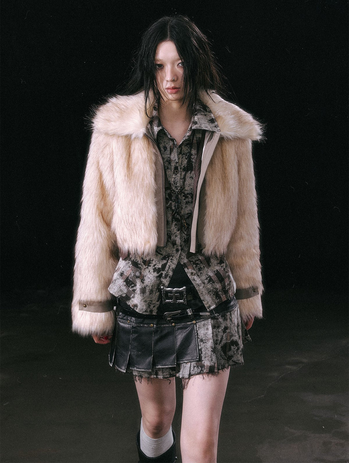 Smudged Leather Eco-friendly Fur Lapel Detachable Hem Coat CES0114