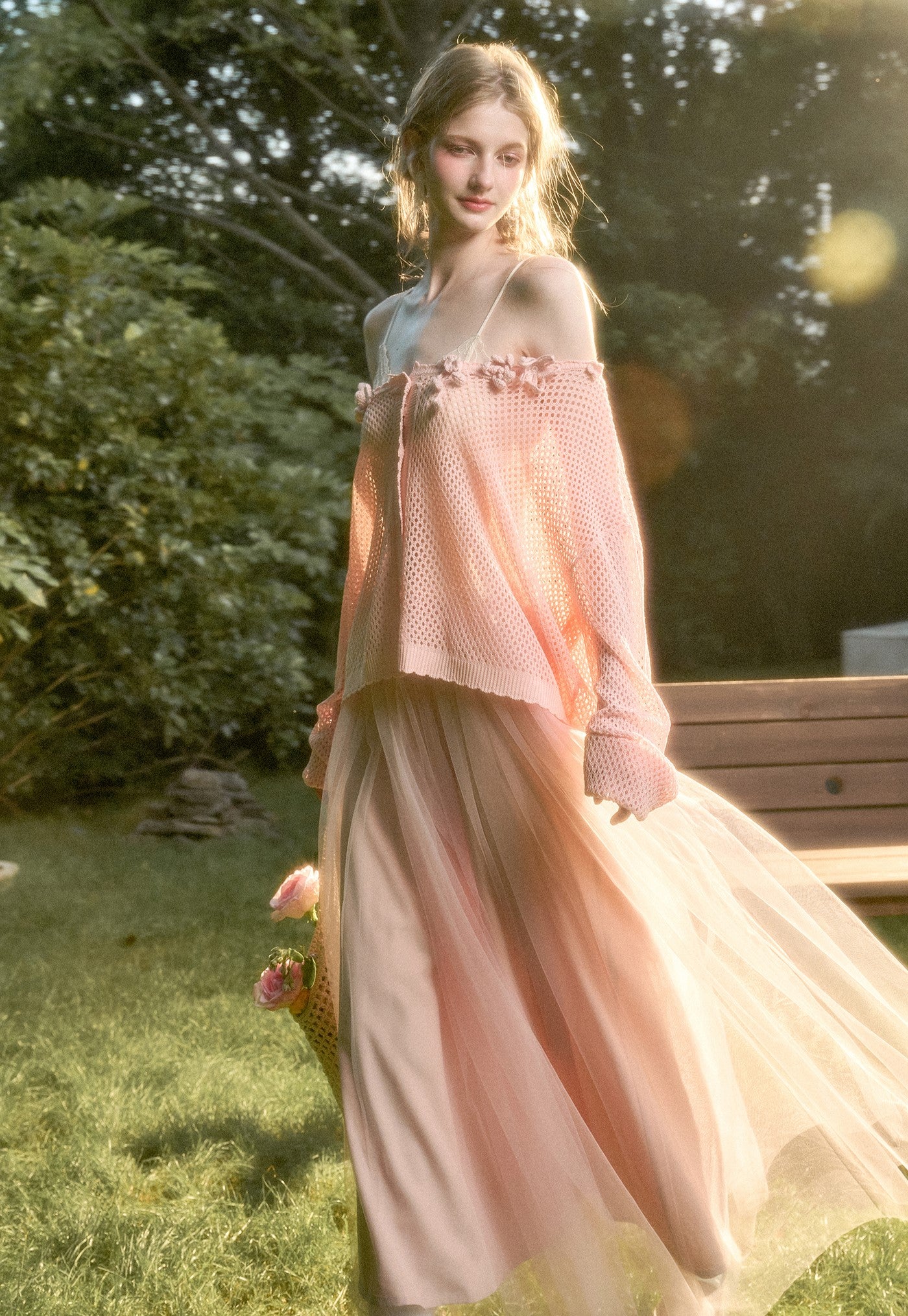Flower Hollow Cardigan GRO0180