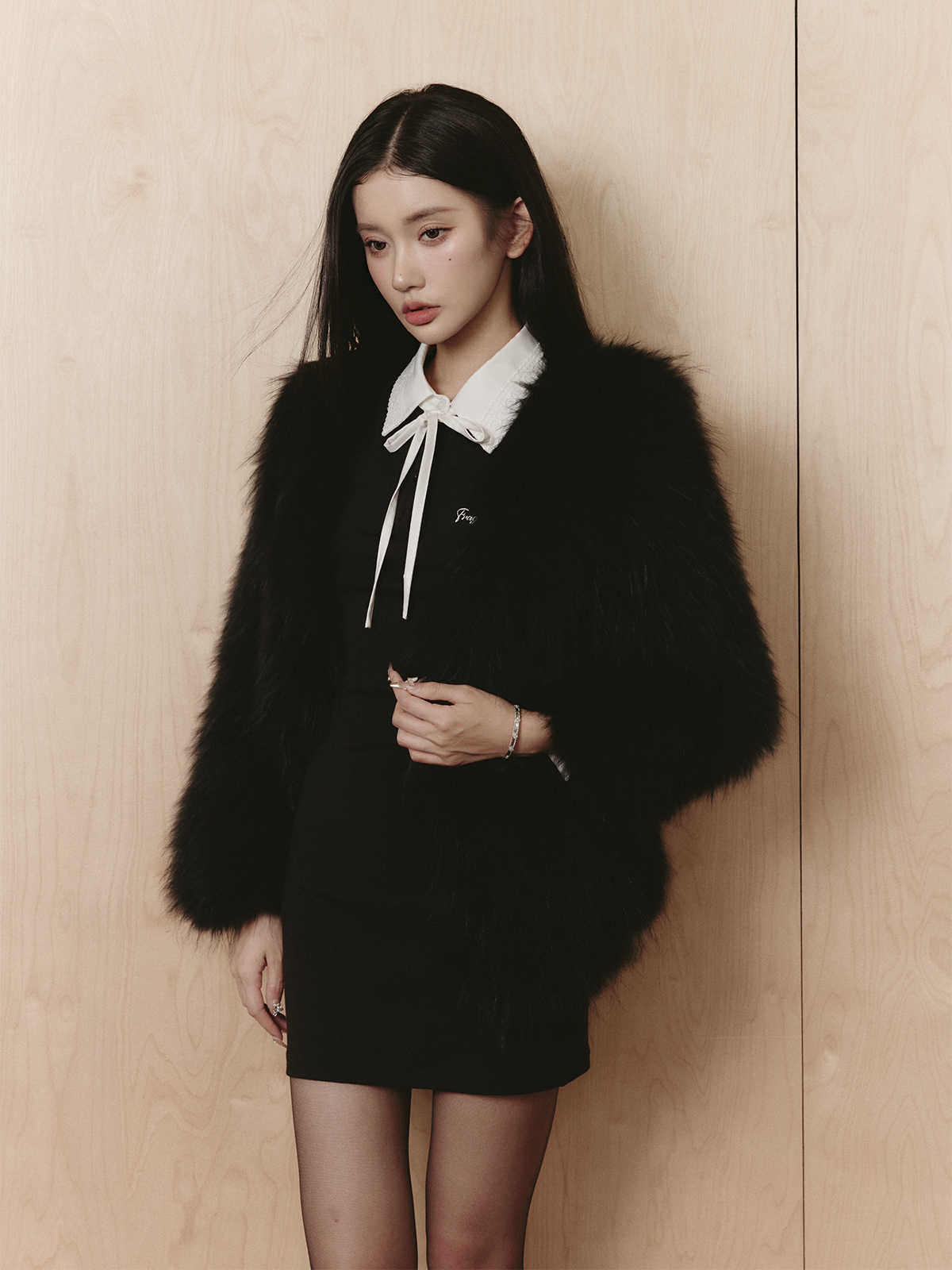 Black Swan's Noble Plush Fur Jacket FRA0245