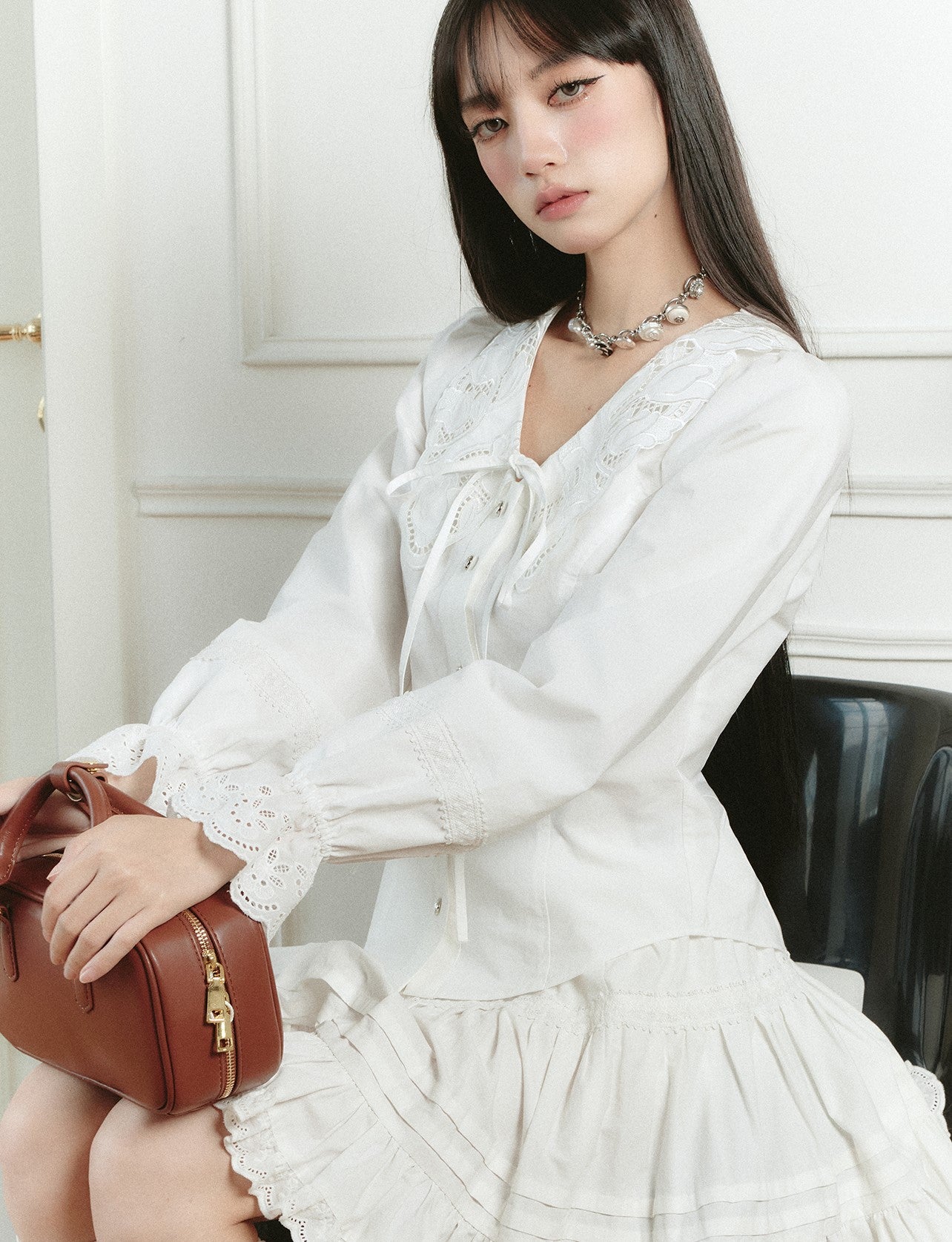 Palace White Lace Large Collar Shirt/Skirt FRA0200