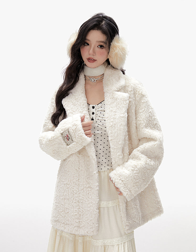 Retro Loose Furry Imitation Lamb Wool Warm Short Coat IMO0085