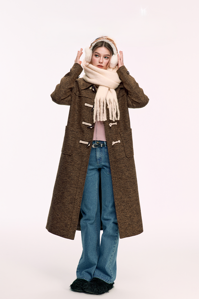 Retro Detachable Fur Collar Horn Button Long Coat WOO0136