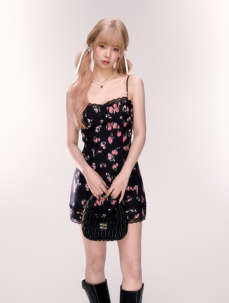 Lace Black Floral Suspender Dress/Red Cardigan QDQ0066