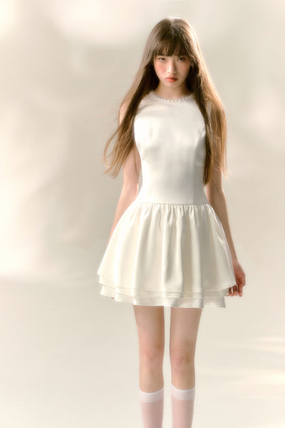 Pearlescent White Satin Three-layer Dress REC0022