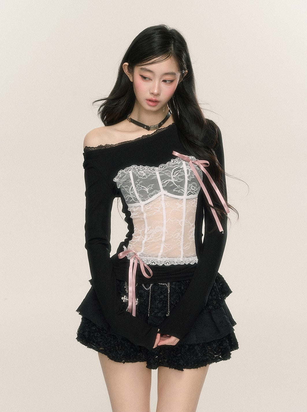 Slightly Transparent Lace Off-shoulder T-shirt DIA0233